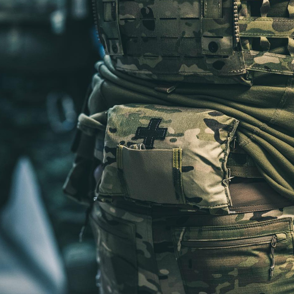 LBT ブロウアウト メディカルポーチ LBT-9022B-T 楽天市場】LBT ブロウアウト メディカルポーチ LBT-9022B-T